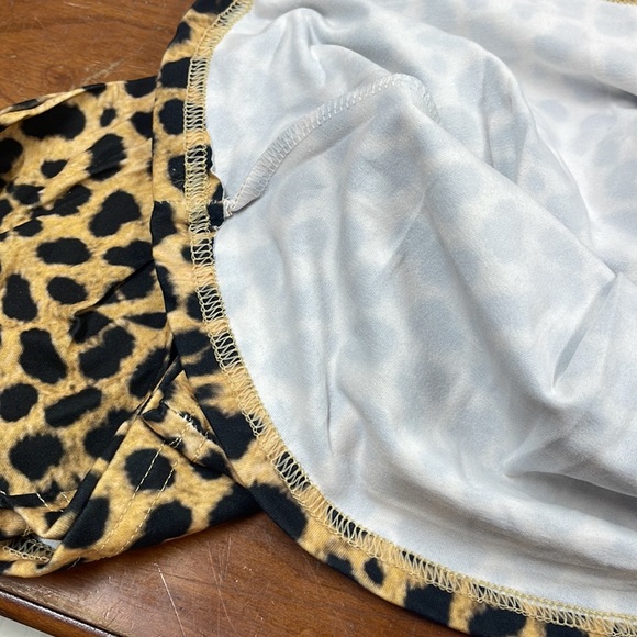 Leopard bells! - Picture 4 of 7